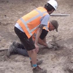 Lezing over de archeologische onderzoeken en vondsten in het project ViA15